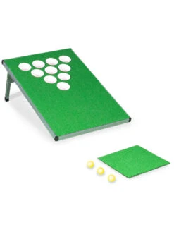 Chip & Sip Golf Beer Pong